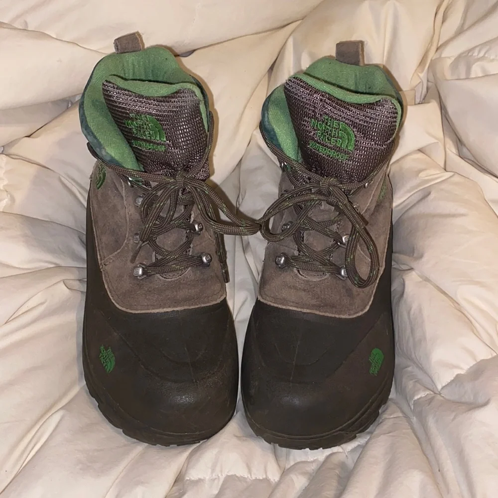 The North Face waterproof boots size 6